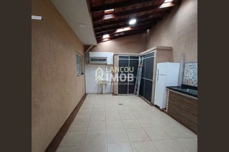 14_photo/94cf3aae1b.3714cccd63f8fe2d-ATLAS-2ca24489-b3e2-402b-9225-f08c17fb3675.jpg de casa à venda com 2 quartos, 134m² em Vila Nova Medeiros, Jundiaí