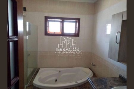 11_photo/94cf3aae37.2f15d505e37c7ac5-ATLAS-838fb6c8-6b22-4e31-8d63-19e11025c2ff.jpg de casa à venda com 3 quartos, 200m² em Medeiros, Jundiaí