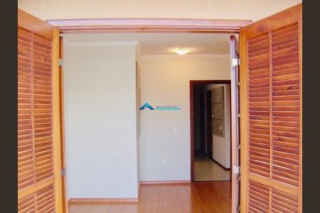 3_photo/94cf3aae53.2f15d505e37c7ac5-ATLAS-6798eab8-9e36-44d6-8eee-9b5c7e046fe3.jpg de casa à venda com 3 quartos, 200m² em Medeiros, Jundiaí