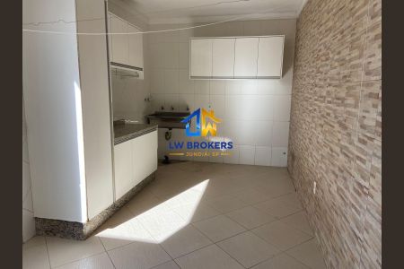 6_photo/94cf3aaedb.0435190f6de6ffa1-ATLAS-c35c857f-6fdb-4bac-a70c-99bacfb30362.jpg de casa à venda com 2 quartos, 182m² em Medeiros, Jundiaí