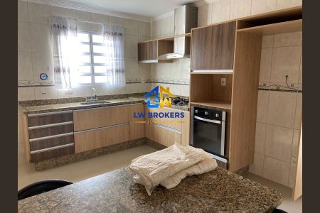 4_photo/94cf3aaedb.0435190f6de6ffa1-ATLAS-d18e2ac4-3e96-4e03-822e-36975cc26a0d.jpg de casa à venda com 2 quartos, 182m² em Medeiros, Jundiaí