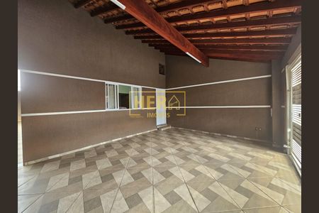 8_photo/94cf3aaee1.7a37549eceeba21f-ATLAS-b6ebd6e1-76a1-4fab-894c-64453ce27cf7.jpg de casa à venda com 2 quartos, 110m² em Medeiros, Jundiaí