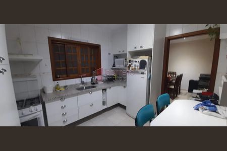 5_photo/94cf3aaeef.98cf39ec7952f033-ATLAS-da7db271-54c8-4882-8ff2-1a710780edf6.jpg de casa à venda com 3 quartos, 137m² em Medeiros, Jundiaí