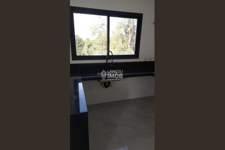 8_photo/94cf3ab2c7.97484f792a469e2d-ATLAS-a5327e76-7e6d-4de1-a29d-c921bf61a61c.jpg de casa à venda com 3 quartos, 236m² em Medeiros, Jundiaí