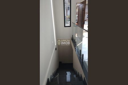 12_photo/94cf3ab2c7.97484f792a469e2d-ATLAS-e5d88fb6-9fea-48bf-804e-55f654fe0304.jpg de casa à venda com 3 quartos, 236m² em Medeiros, Jundiaí