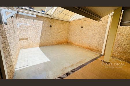 10_photo/94cf3ab7ad.ae537c11cfa6cc3a-ATLAS-cfd278fe-0eaa-4827-88a7-244e0e33f2b8.jpg de casa à venda com 2 quartos, 78m² em Medeiros, Jundiaí