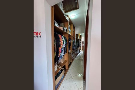 8_photo/94cf3aed5f.ba3e4f1a03d92c8a-ATLAS-a604d688-fceb-4f53-9e4e-b95648c4333f.jpg de casa à venda com 3 quartos, 250m² em Aglomeração Urbana de Jundiaí, Jundiaí