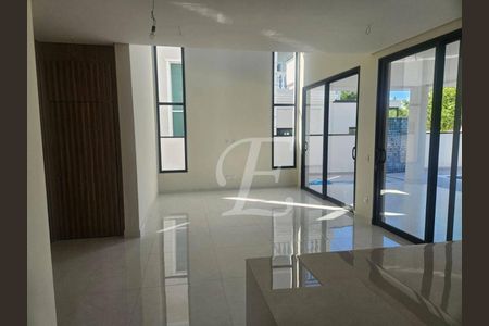 3_photo/94cf3af659.f4a5c666155909d5-ATLAS-a65e61e1-e5b6-4c6c-bb9d-2b5fb16d6adf.jpg de casa à venda com 3 quartos, 300m² em Aglomeração Urbana de Jundiaí, Jundiaí