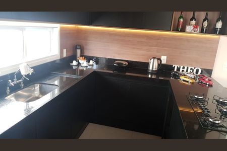 12_photo/94cf3af6b1.a402497924d59b98-ATLAS-17cfaaa3-18ea-4cb2-97bb-25145f730fa7.jpg de casa à venda com 4 quartos, 300m² em Aglomeração Urbana de Jundiaí, Jundiaí