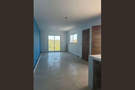 4_photo/94cfa0a2dd.b9011c6352d0a570-ATLAS-e9e0cd02-7b45-4f8b-b405-67d578a210d7.jpg de casa à venda com 2 quartos, 120m² em Aguassai, Cotia