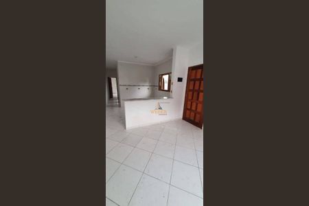 2_photo/94cfa0a33b.445c0bca81181d7a-ATLAS-e5b32c75-2122-400a-8ba9-13a7b63cd47f.jpg de casa à venda com 2 quartos, 60m² em Aguassai, Cotia