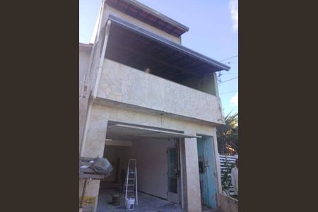 7_photo/94cfa0a3c3.aab6ab34651206ef-ATLAS-57b76631-cb52-4f98-a47c-2cd009ce022c.jpg de casa à venda com 3 quartos, 125m² em Jardim Japao (Caucaia do Alto), Cotia