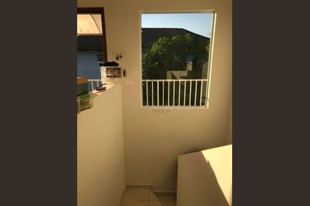 12_photo/94cfa0bccb.6ba4ef9df26df2e3-ATLAS-b16ed245-a929-4c74-91f4-b7b67fc98683.jpg de casa à venda com 2 quartos, 150m² em Aguassai, Cotia