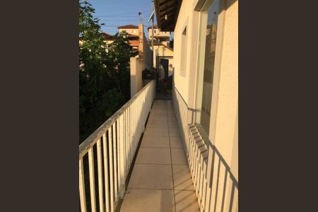 15_photo/94cfa0bccb.6ba4ef9df26df2e3-ATLAS-c5ae1486-7eaf-43d4-bbd1-d01e264c74a2.jpg de casa à venda com 2 quartos, 150m² em Aguassai, Cotia