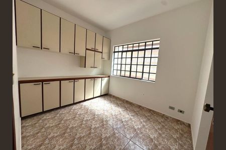 4_photo/94cfa6344b.ceff8192393c33de-ATLAS-2f9af457-3910-4703-ad6c-e3ef780c4537.jpg de casa à venda com 3 quartos, 354m² em Caucaia do Alto, Cotia