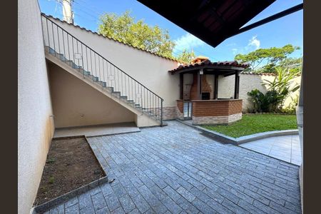 26_photo/94cfa6344b.ceff8192393c33de-ATLAS-48b1eb1e-0bb8-4ef8-961b-ab3d24683aee.jpg de casa à venda com 3 quartos, 354m² em Caucaia do Alto, Cotia