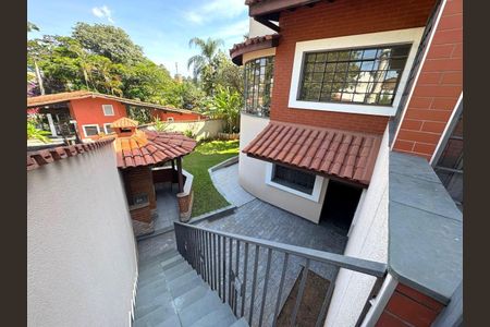 25_photo/94cfa6344b.ceff8192393c33de-ATLAS-c41bb537-12b1-4896-9771-07dfdbdaa0ad.jpg de casa à venda com 3 quartos, 354m² em Caucaia do Alto, Cotia