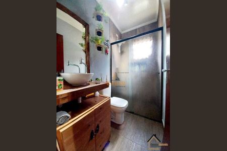 6_photo/94cfa6459f.c73b78bac5a2f3b6-ATLAS-328a8d9b-2e7b-4f40-807f-0a3ea8036d0a.jpg de casa à venda com 2 quartos, 128m² em Caucaia do Alto, Cotia