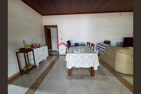 12_photo/94cfa64c8b.94eccd8fc9add72f-ATLAS-6b19f0e6-e371-4fea-919d-ef8241a8b3f7.jpg de casa de condomínio à venda com 4 quartos, 383m² em Colonial Village (Caucaia do Alto), Cotia