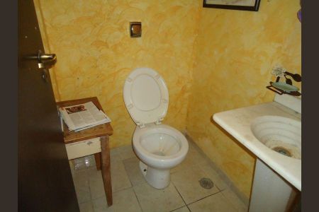 7_photo/94cfa64cff.ec45c5915be217bb-ATLAS-284776a7-4ed8-4bfd-b49e-b199ea97ccb8.jpg de casa à venda com 4 quartos, 403m² em Bosque dos Pires, Cotia