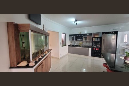 10_photo/94cfa64e9f.07f29284d16cc936-ATLAS-2750a59b-76fd-4b32-8ebc-77662a99a20e.jpg de casa à venda com 4 quartos, 418m² em Colonial Village (Caucaia do Alto), Cotia