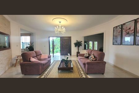 12_photo/94cfa64e9f.07f29284d16cc936-ATLAS-8eb6047e-5c74-4e74-a38d-0d8cb4759a3b.jpg de casa à venda com 4 quartos, 418m² em Colonial Village (Caucaia do Alto), Cotia