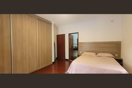 6_photo/94cfa64e9f.07f29284d16cc936-ATLAS-e5a7ecb2-039b-4fc5-ad73-083b73ff239d.jpg de casa à venda com 4 quartos, 418m² em Colonial Village (Caucaia do Alto), Cotia