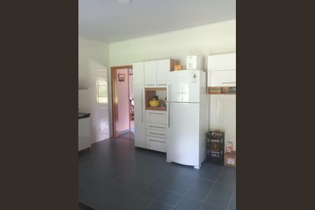 5_photo/94cfa655a5.ceff8192393c33de-ATLAS-6fee3e4f-aab6-4fc4-a5b3-4e2fedfdcf84.jpg de casa à venda com 2 quartos, 50m² em Bosque dos Pires, Cotia