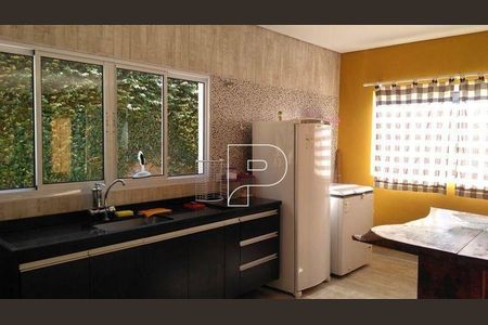 8_photo/94cfa687e5.0dba02f6e03a3679-ATLAS-2b95d278-e93e-4ebe-92bc-00df31f670a5.jpg de casa à venda com 3 quartos, 235m² em Caucaia do Alto, Cotia