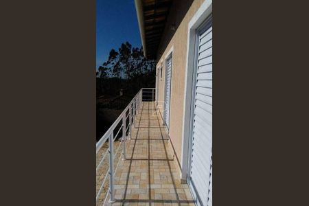 5_photo/94cfa687e5.0dba02f6e03a3679-ATLAS-83e33401-bf1f-4fd8-ae7d-37d305c68a4b.jpg de casa à venda com 3 quartos, 236m² em Caucaia do Alto, Cotia