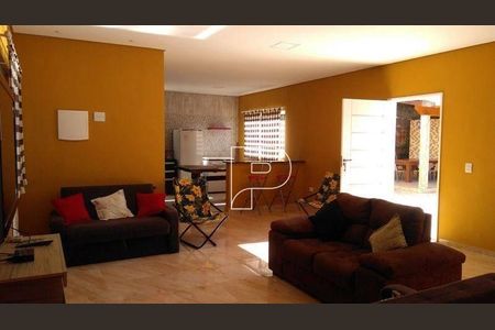 19_photo/94cfa687e5.0dba02f6e03a3679-ATLAS-b19747c0-c05f-48ab-b9ca-c79f177e68bc.jpg de casa à venda com 3 quartos, 235m² em Caucaia do Alto, Cotia