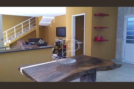 9_photo/94cfa687e5.5b02db61347eb77d-ATLAS-a66555b8-1027-4022-b809-70330cdc9eed.jpg de casa à venda com 3 quartos, 236m² em Caucaia do Alto, Cotia