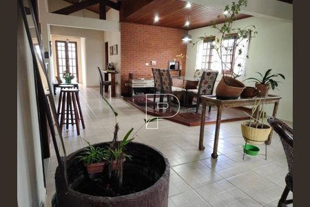 9_photo/94cfa6880b.cb4a3f4e1d4d223a-ATLAS-71d1bb04-9afb-4cca-9c8e-da18e9aebeaa.jpg de casa à venda com 3 quartos, 195m² em Caucaia do Alto, Cotia