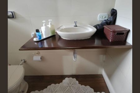 18_photo/94cfa6880b.cb4a3f4e1d4d223a-ATLAS-d6a2de73-4a7e-499c-89da-9e11b4b2b9f2.jpg de casa à venda com 3 quartos, 195m² em Caucaia do Alto, Cotia