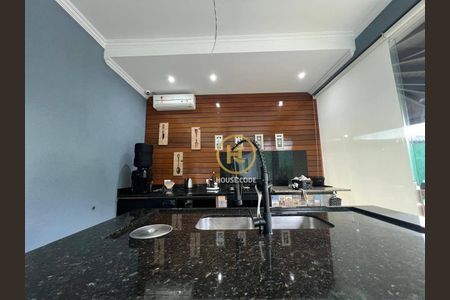 44_photo/94cfa6880d.f279df7ab7105e24-ATLAS-5458ae8d-b128-44af-9256-c7583027fd14.jpg de casa à venda com 3 quartos, 367m² em Caucaia do Alto, Cotia