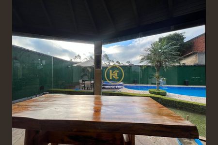 42_photo/94cfa6880d.f279df7ab7105e24-ATLAS-bf41c8ca-74e8-4ee0-8b36-d35794f1e58e.jpg de casa à venda com 3 quartos, 367m² em Caucaia do Alto, Cotia