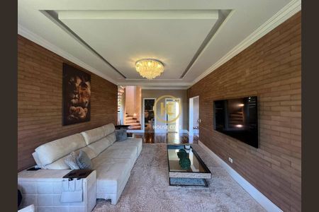 3_photo/94cfa6880d.f279df7ab7105e24-ATLAS-d22712a3-8bd6-4101-90af-028917ef6c8e.jpg de casa à venda com 3 quartos, 367m² em Caucaia do Alto, Cotia