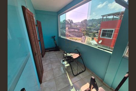 28_photo/94cfa68d7f.3714cccd63f8fe2d-ATLAS-9e7a7f45-32e0-4c90-a275-fa51f574f250.jpg de casa à venda com 3 quartos, 215m² em Jardim Monte Verde (Caucaia do Alto), Cotia