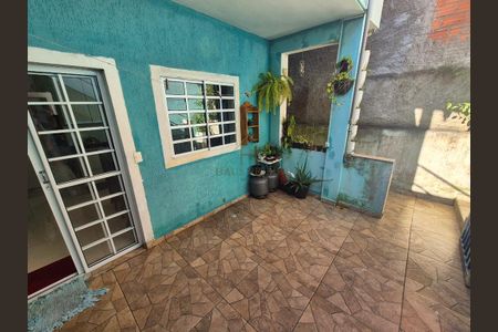 37_photo/94cfa68d7f.3714cccd63f8fe2d-ATLAS-e56190d9-3121-46b8-8a6e-70a696aab32b.jpg de casa à venda com 3 quartos, 215m² em Jardim Monte Verde (Caucaia do Alto), Cotia