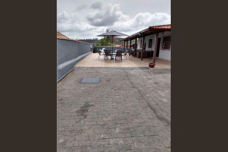 4_photo/94cfa6f133.e9bc35269128f7e8-ATLAS-5ef8b32a-ce4f-4ffd-bbcb-da6b0c36235a.jpg de casa à venda com 3 quartos, 315m² em Jardim Sao Luiz (Caucaia do Alto), Cotia