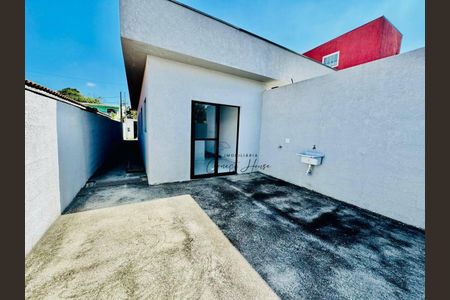 18_photo/94cfa6f2ad.5201f2b37237fe26-ATLAS-e27e2ac3-29b0-492a-a97c-c7142fb636fc.jpg de casa à venda com 2 quartos, 56m² em Jardim Monte Verde (Caucaia do Alto), Cotia