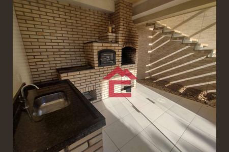 5_photo/94cfa6f333.ccbc2060742b8fac-ATLAS-4a67613d-a565-4625-928e-3bdc03e2d03f.jpg de casa à venda com 2 quartos, 75m² em Jardim Monte Verde (Caucaia do Alto), Cotia