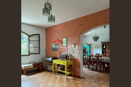 19_photo/94cfa6f62d.454cec27f2072624-ATLAS-a6a3a9bb-4397-4067-8b10-8a075eeeddec.jpg de casa à venda com 3 quartos, 198m² em Jardim Sao Luiz (Caucaia do Alto), Cotia