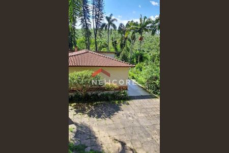 2_photo/94cfa6f62d.454cec27f2072624-ATLAS-de6a58af-a66b-49ed-a6ee-80c3bbc73e8d.jpg de casa à venda com 3 quartos, 198m² em Jardim Sao Luiz (Caucaia do Alto), Cotia