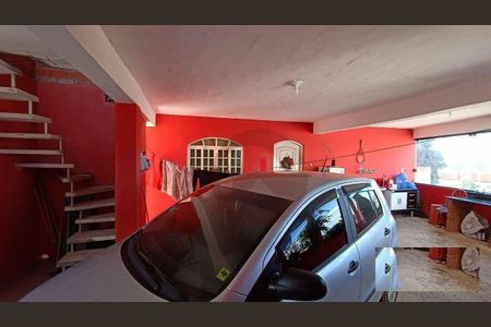 8_photo/94cfa6f755.92bd7eb76981e119-ATLAS-3c4a3f4e-9b88-4ada-9dc6-24616a811f59.jpg de casa à venda com 2 quartos, 245m² em Jardim Sao Luiz (Caucaia do Alto), Cotia