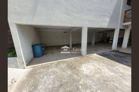 38_photo/94cfa6f779.07f29284d16cc936-ATLAS-3aa37c12-b10c-4984-9e4e-e65df2da778b.jpg de casa à venda com 3 quartos, 300m² em Jardim Sao Luiz (Caucaia do Alto), Cotia