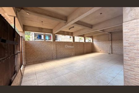 47_photo/94cfa6f7df.6c623372c172fc17-ATLAS-0614fc0b-acac-4b85-9234-ffdfbb2c53e1.jpg de casa à venda com 2 quartos, 178m² em Vila Sao Roque (Caucaia do Alto), Cotia