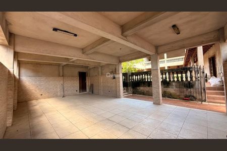 48_photo/94cfa6f7df.6c623372c172fc17-ATLAS-3d68e14f-a4f2-411b-8be0-094d3312a6c0.jpg de casa à venda com 2 quartos, 178m² em Vila Sao Roque (Caucaia do Alto), Cotia