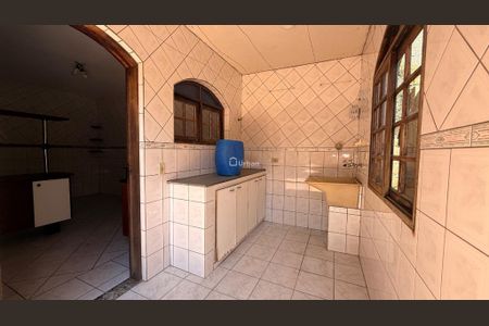 23_photo/94cfa6f7df.6c623372c172fc17-ATLAS-b3801d3e-a4a6-4581-8b58-8d593fe8748f.jpg de casa à venda com 2 quartos, 178m² em Vila Sao Roque (Caucaia do Alto), Cotia