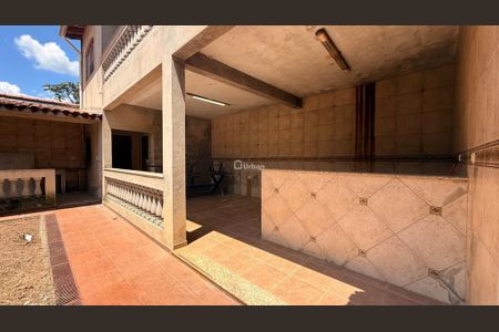 31_photo/94cfa6f7df.6c623372c172fc17-ATLAS-bb3b17e9-2bdf-4191-9cea-562674eac109.jpg de casa à venda com 2 quartos, 178m² em Vila Sao Roque (Caucaia do Alto), Cotia